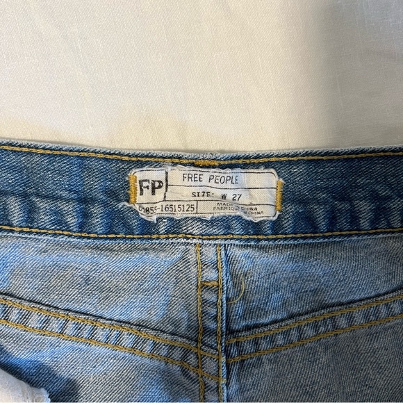 Free people lace hem shorts - Picture 2 of 4